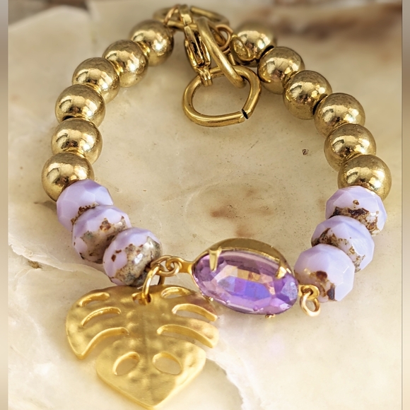 Lavender Glass w/ Purple AB Center and Gold Beads In Gold Plated Bracelet - Picture 2 of 7